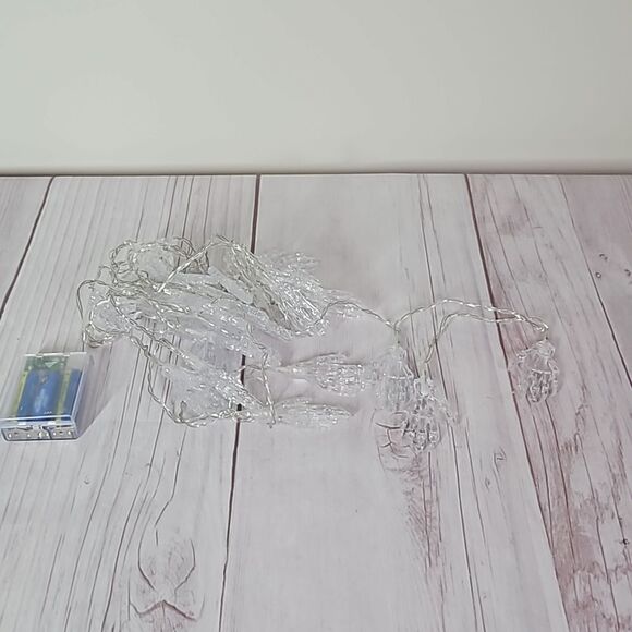 Skeleton Hand String Lights - Picture 3 of 4